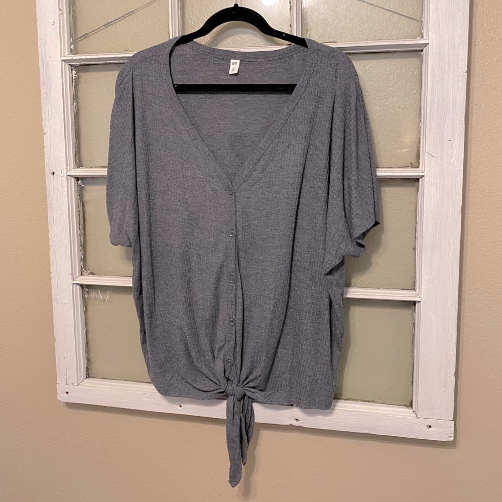 Tie front top
